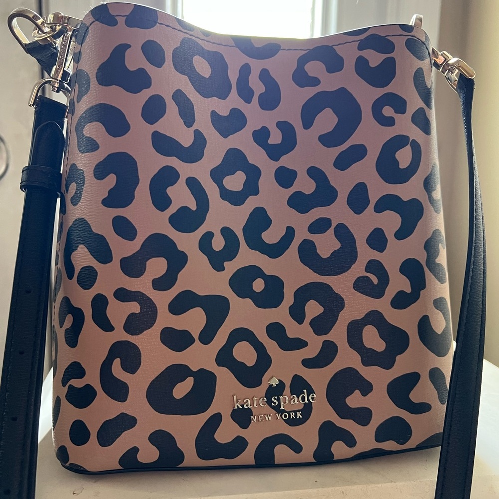 Kate spade cross body purse